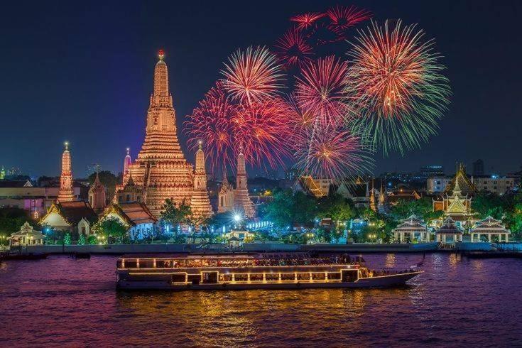 100 Years Building Bangkok Old Town By Seen Hostel Exterior photo
